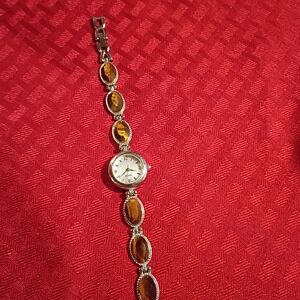 Z80 VTG Tigers Eye Bracelet Watch Mother Of Pearl Dial Japan Made Watch Needs a